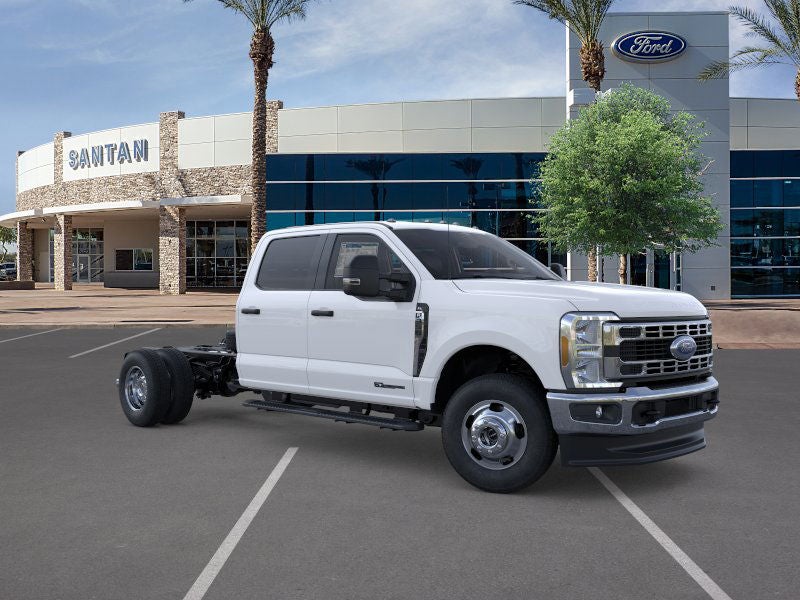 2025 Ford Chassis Cab F-350® XL