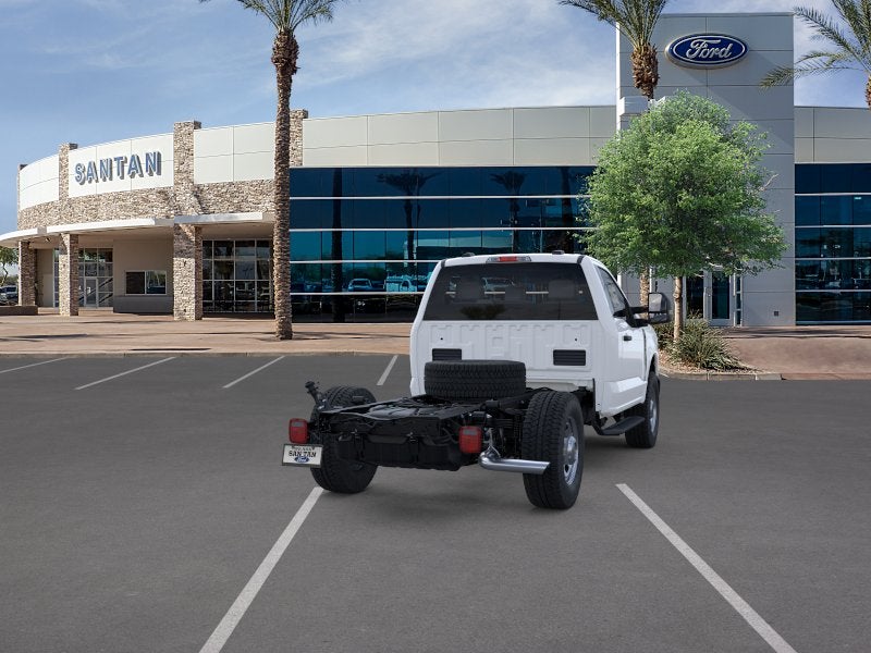 2026 Ford Chassis Cab F-350® XL