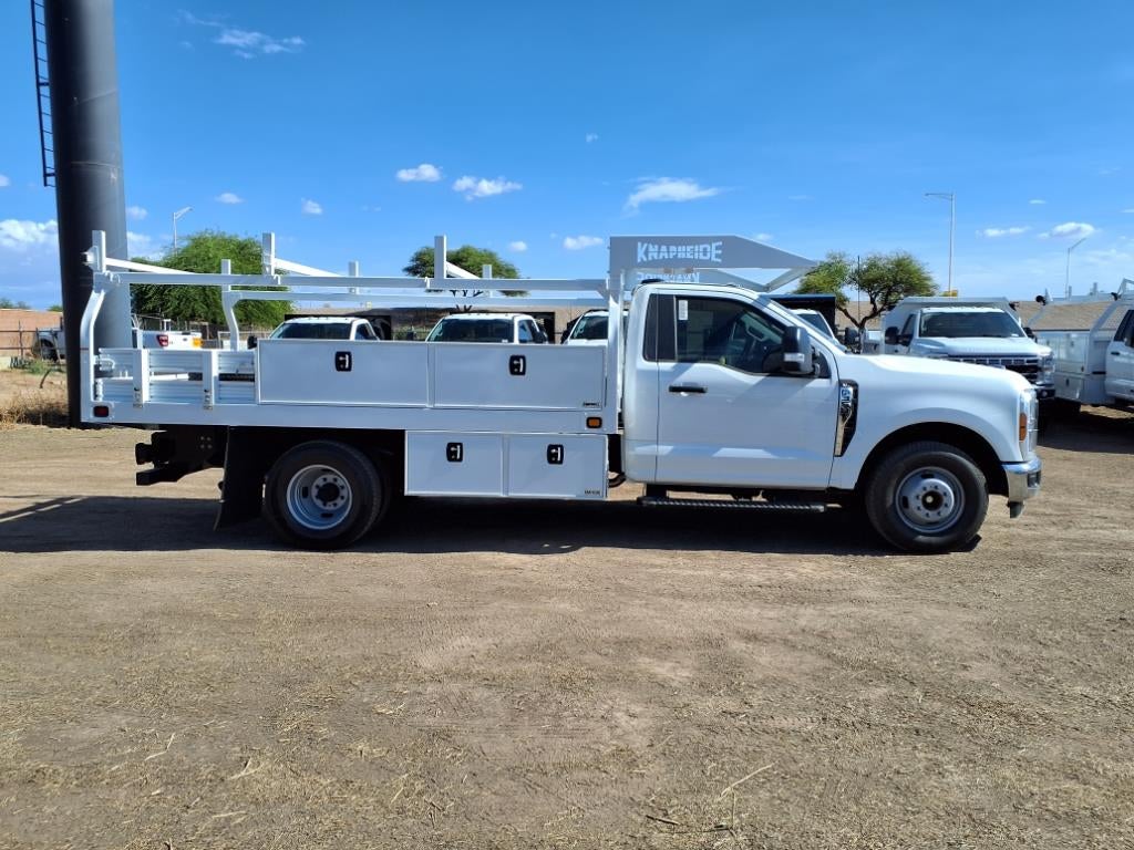 2025 Ford Chassis Cab F-350® XL