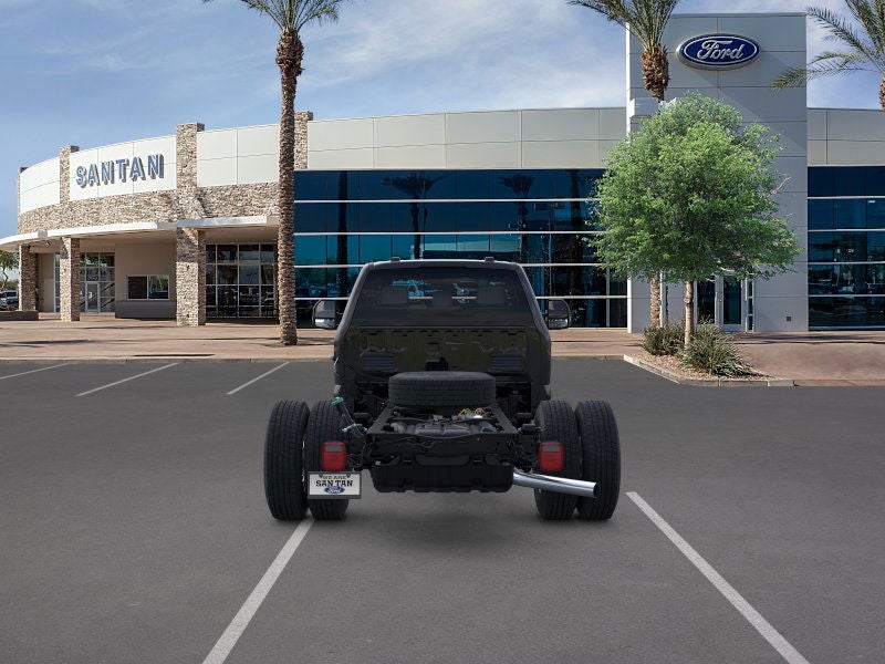 2026 Ford Chassis Cab F-350® XLT