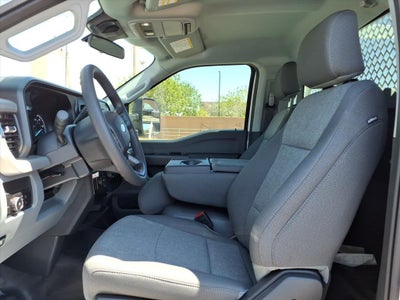 2025 Ford Chassis Cab F-350® XL