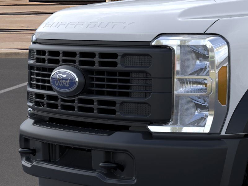 2025 Ford Chassis Cab F-550® XL