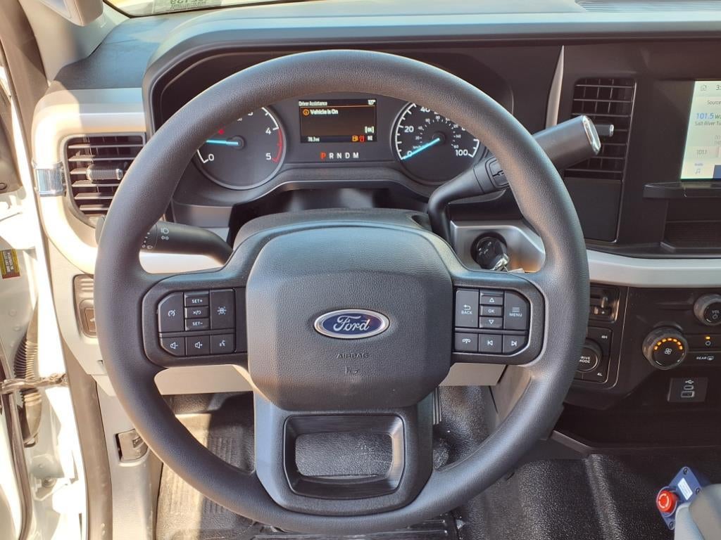 2025 Ford Chassis Cab F-550® XL