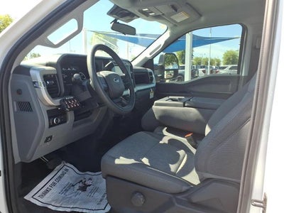 2024 Ford Chassis Cab F-550® XL