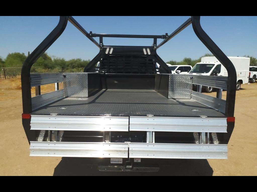 2024 Ford Chassis Cab F-550® XL