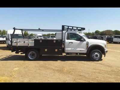 2024 Ford Chassis Cab F-550® XL