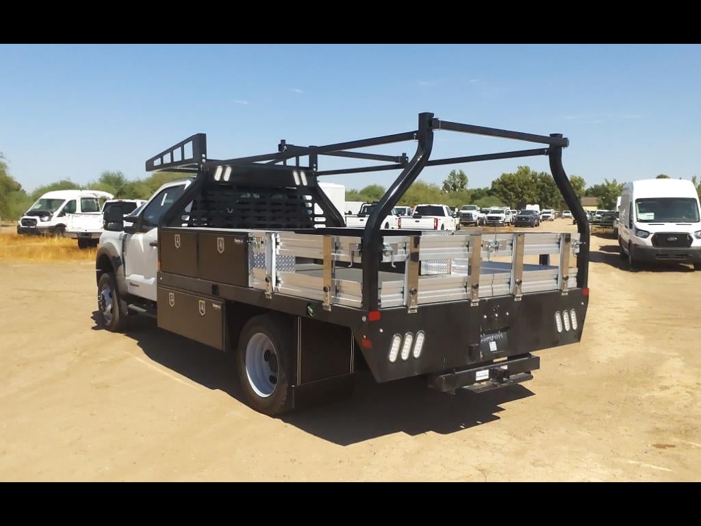 2024 Ford Chassis Cab F-550® XL
