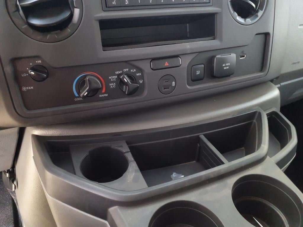 2025 Ford Econoline Cutaway E-350 SRW