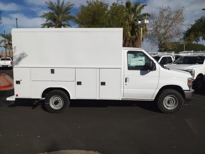 2025 Ford Econoline Cutaway E-350 SRW