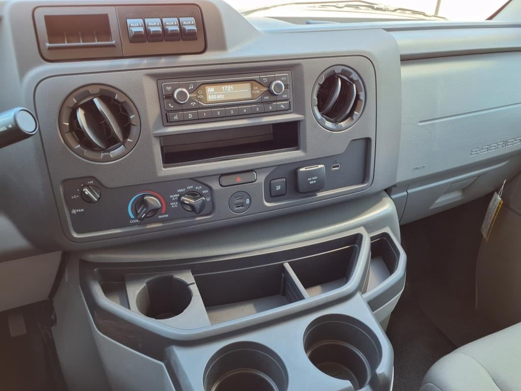 2026 Ford Econoline Cutaway E-350 SRW