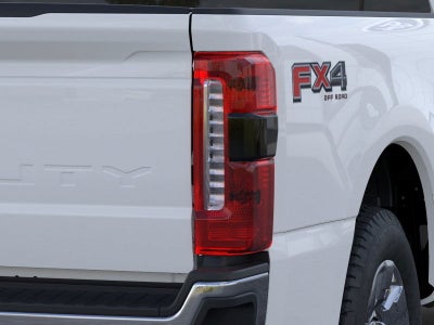 2025 Ford Super Duty F-350® Lariat®