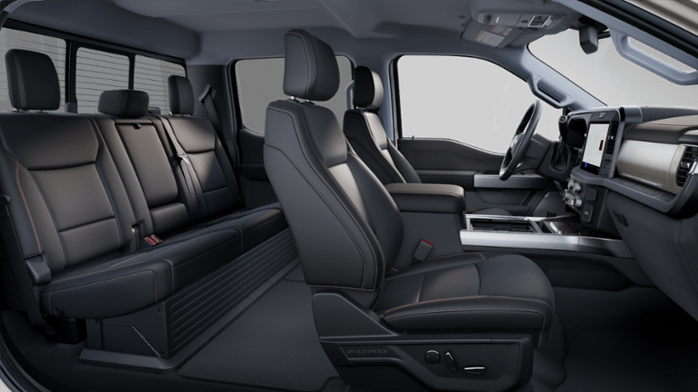 2025 Ford Super Duty F-350® Lariat®