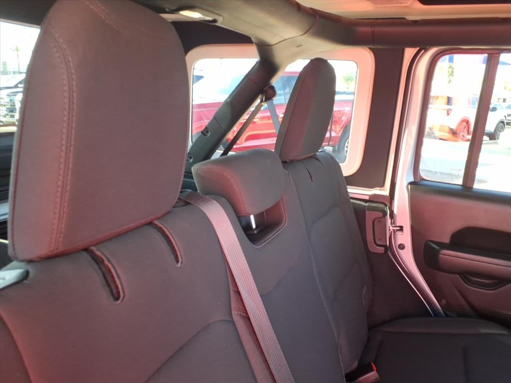 2023 Jeep Wrangler Sport Altitude