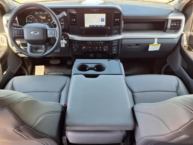2025 Ford F-350 Super Duty XL