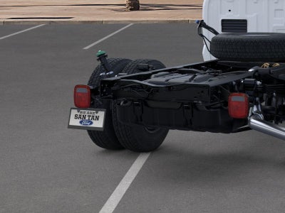 2025 Ford F-350 Super Duty XL