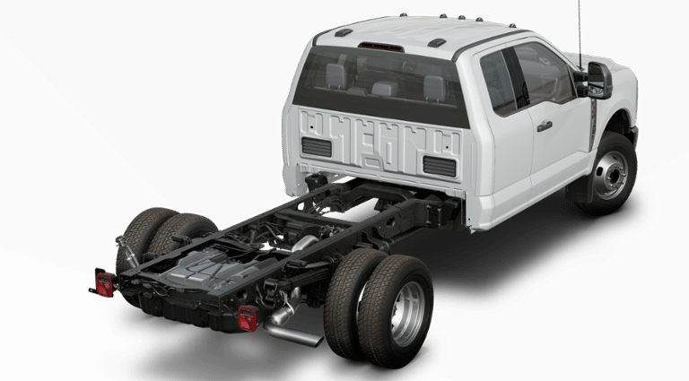 2025 Ford F-350 Super Duty XL