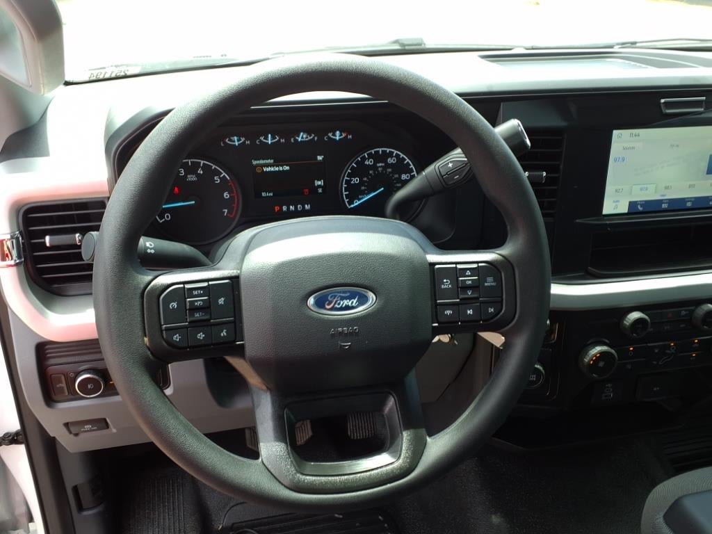 2025 Ford F-250 Super Duty XL