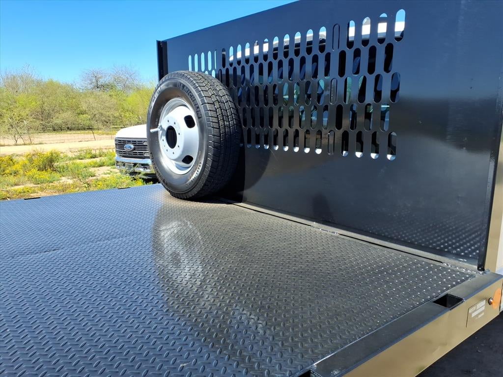 2025 Ford F-350 Super Duty XL