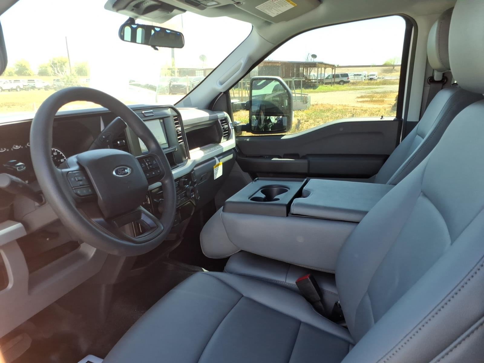 2026 Ford F-350 Super Duty XL