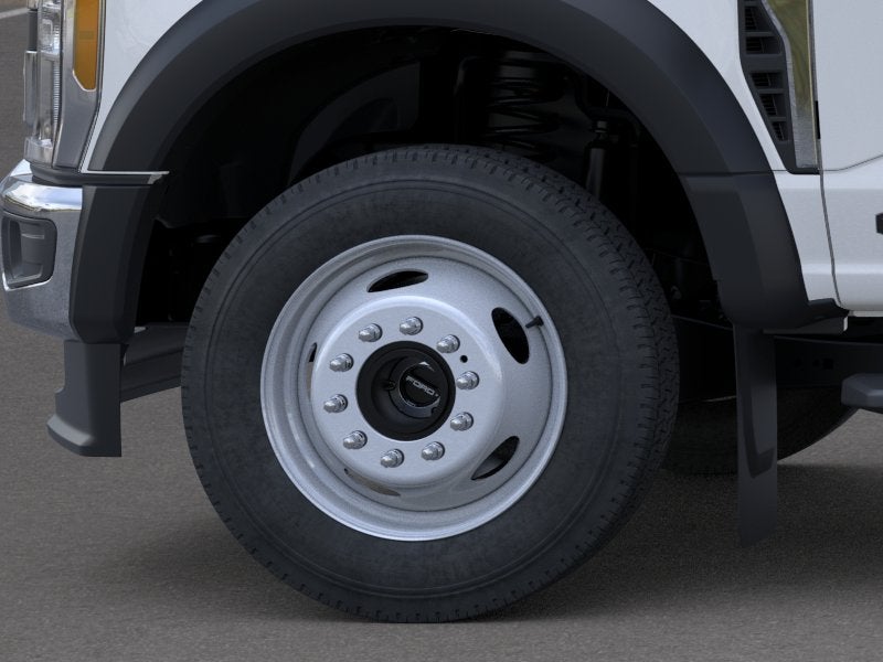 2026 Ford SUPER DUTY F-550 XL 4WD CREW CAB 203 WB 8