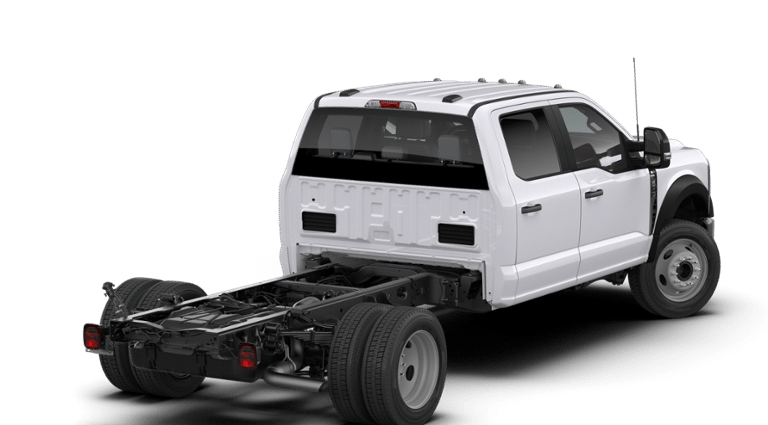 2026 Ford SUPER DUTY F-550 XL 4WD CREW CAB 203 WB 8