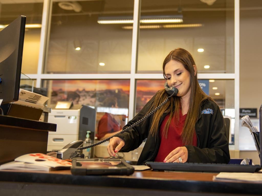 2025 Ford SUPER DUTY F-550 DRW XL 4WD SUPERCAB 192 WB 8