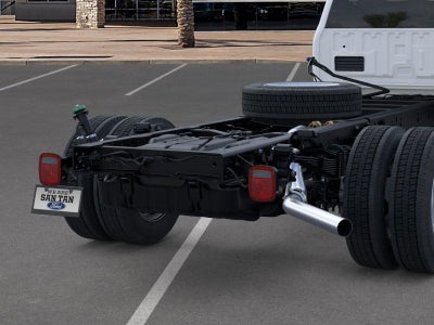 2026 Ford SUPER DUTY F-550 XL 4WD REG CAB 205 WB 12