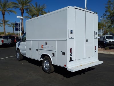 2025 Ford E-350 Super Duty XL Cutaway