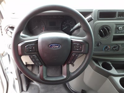 2025 Ford E-350 Super Duty XL Cutaway