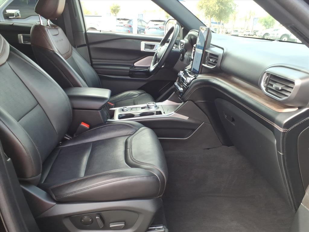 2023 Ford Explorer Hybrid Platinum