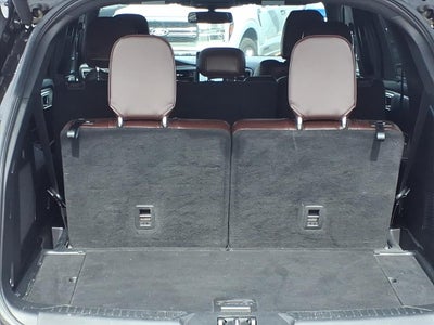 2023 Ford Explorer Hybrid Platinum