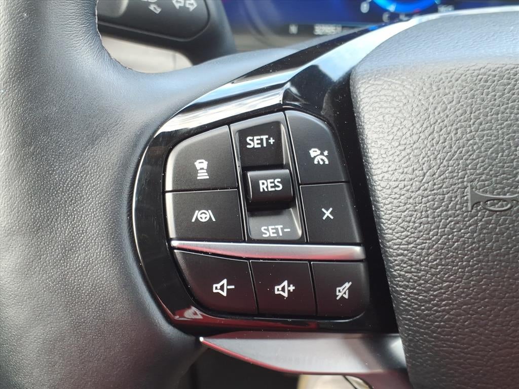 2023 Ford Explorer Hybrid Platinum