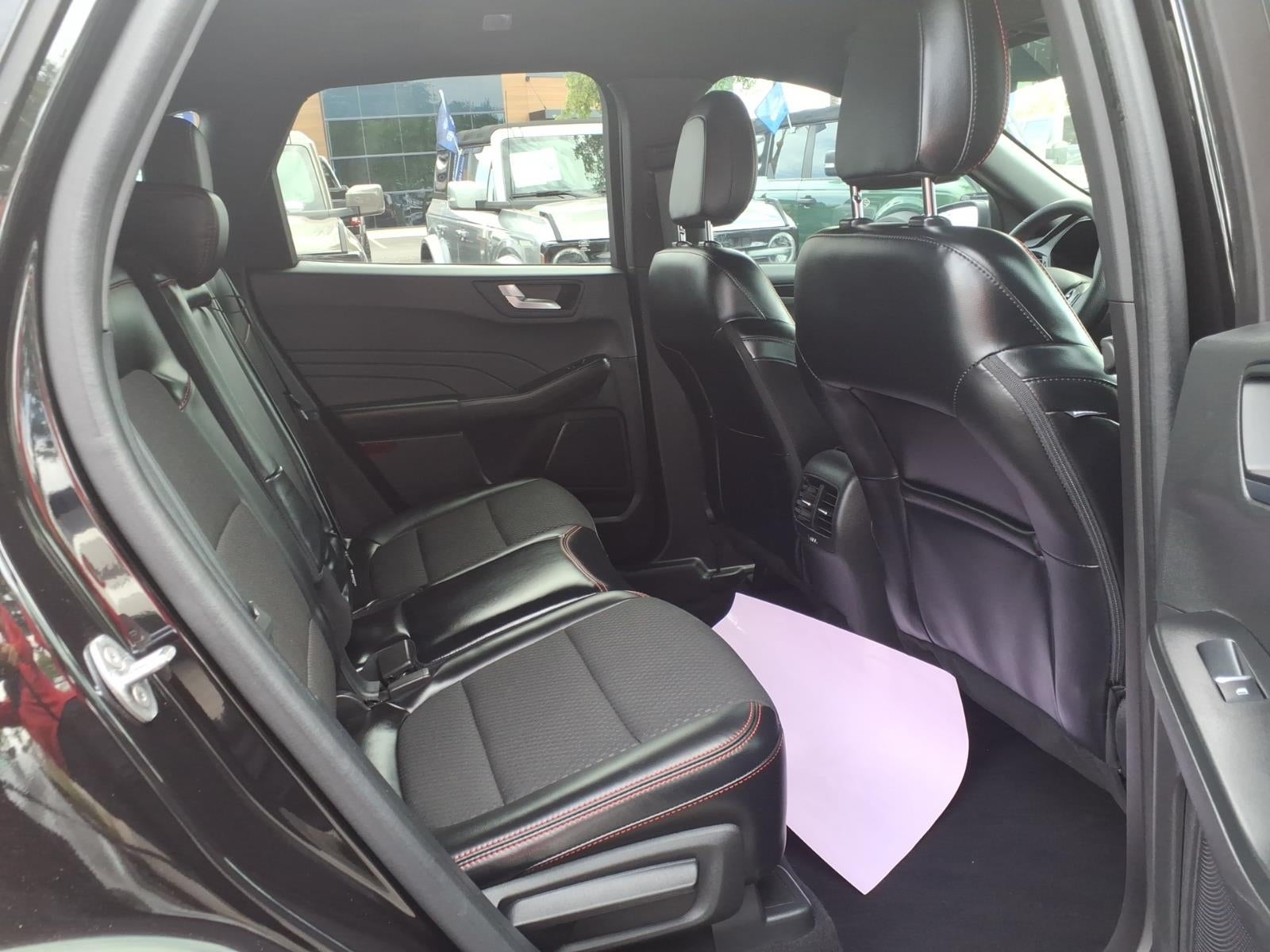 2023 Ford Escape Hybrid ST-Line
