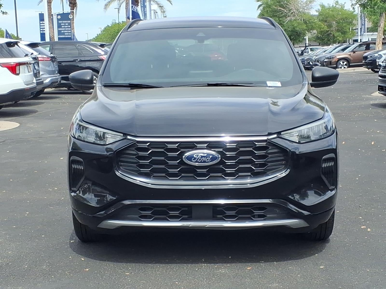 2023 Ford Escape Hybrid ST-Line