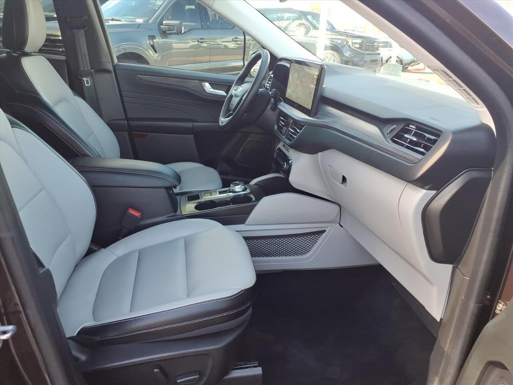 2023 Ford Escape Hybrid Platinum