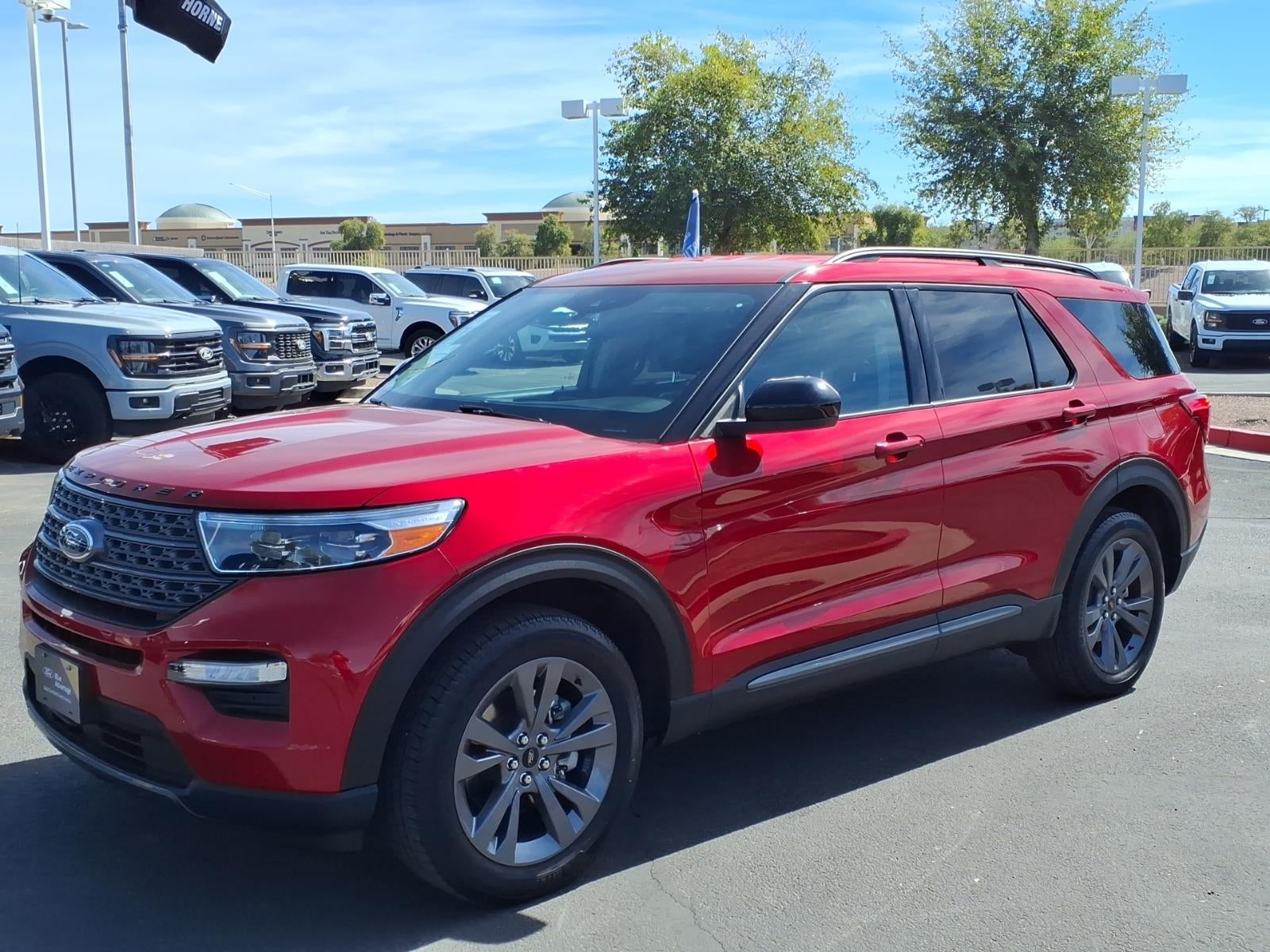 2023 Ford Explorer XLT