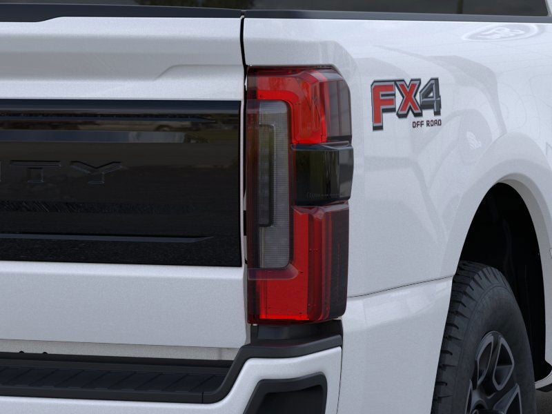 2025 Ford F-250 Super Duty Platinum