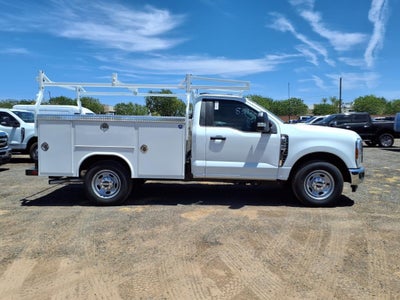 2025 Ford F-350 Super Duty XL