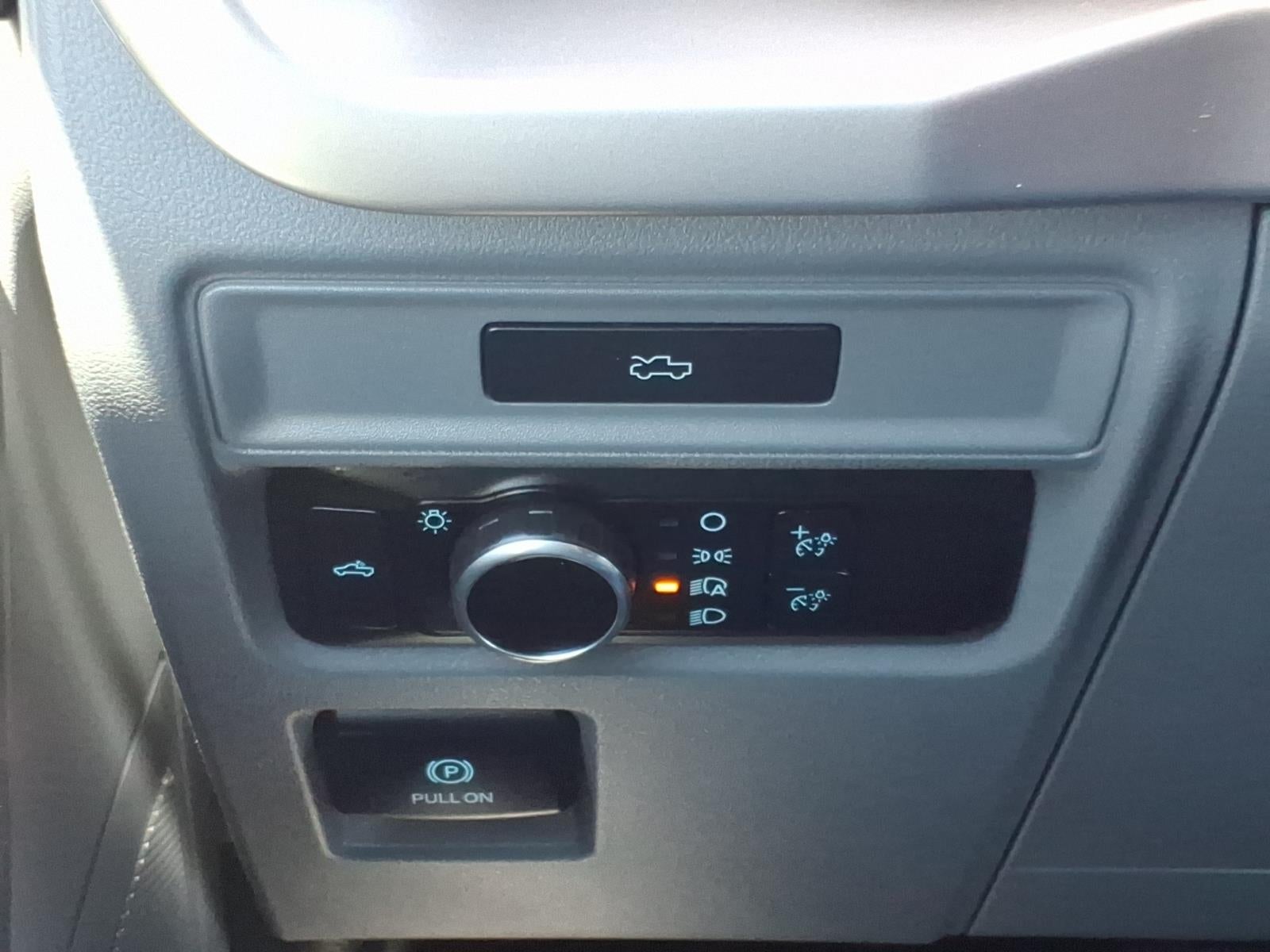 2023 Ford F-150 Lightning Pro