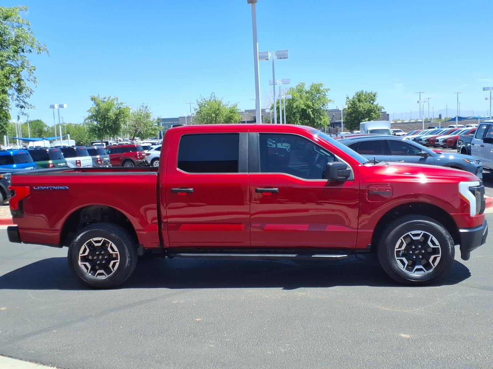 2023 Ford F-150 Lightning Pro
