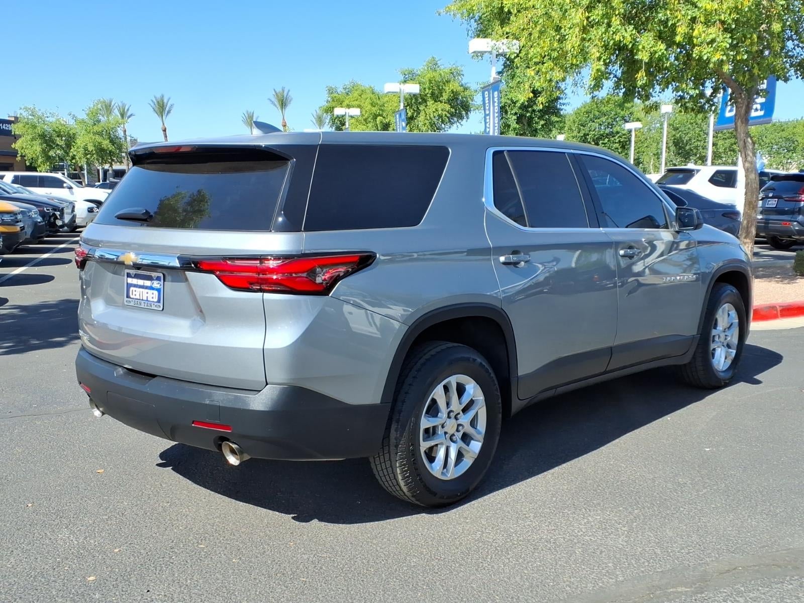 2023 Chevrolet Traverse LS