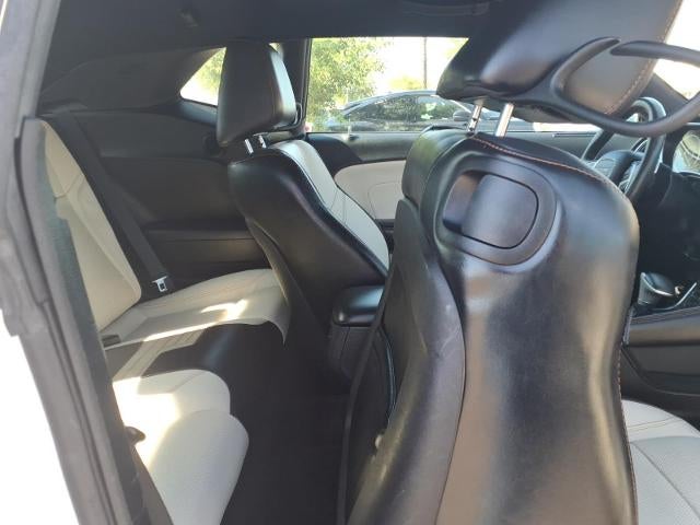 2015 Dodge Challenger SXT Plus