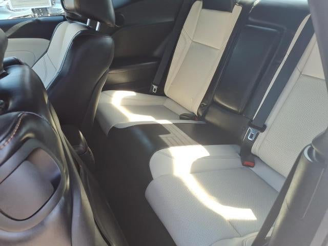 2015 Dodge Challenger SXT Plus