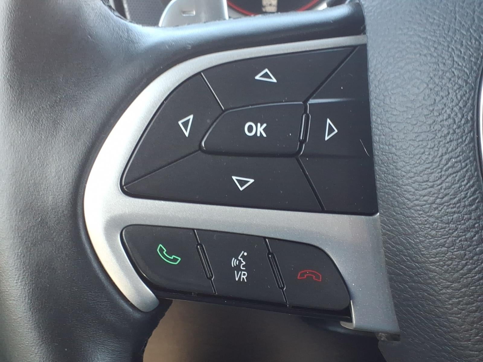 2015 Dodge Challenger SXT Plus