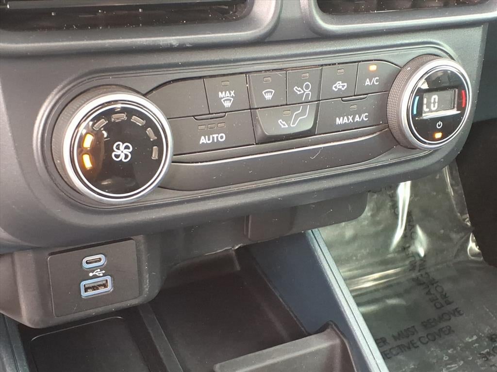 2022 Ford Maverick XL