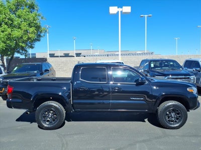 2022 Toyota Tacoma SR5 V6