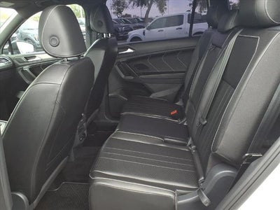 2024 Volkswagen Tiguan SE R-Line Black