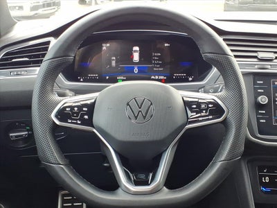 2024 Volkswagen Tiguan SE R-Line Black