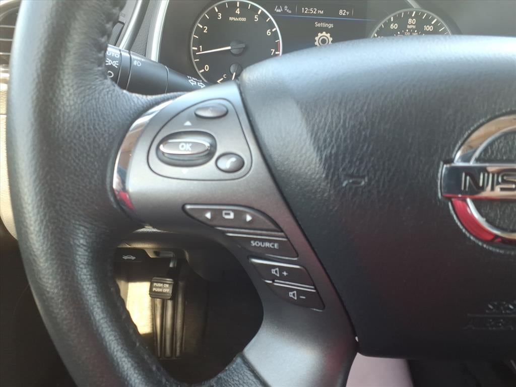 2022 Nissan Murano SV