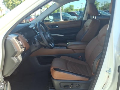 2024 Nissan Pathfinder Platinum